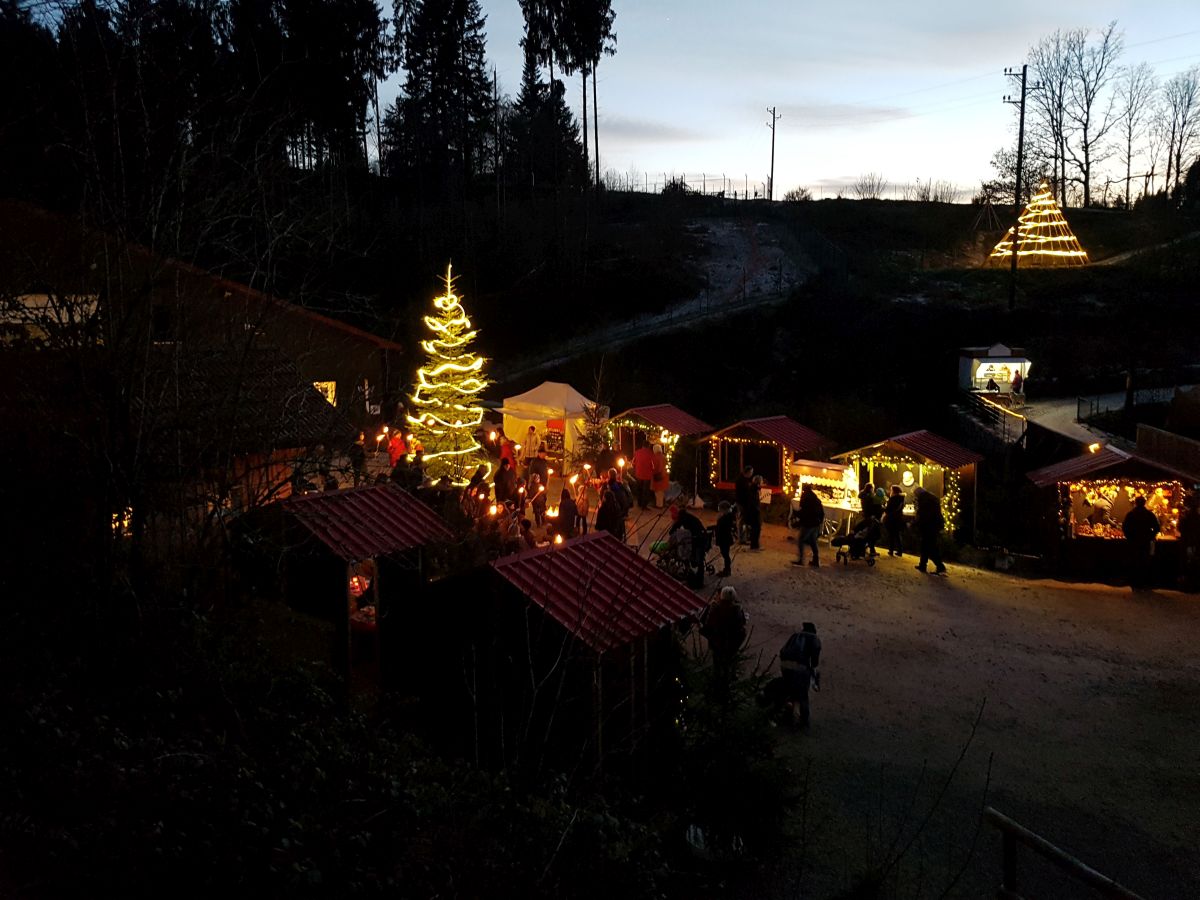 Weihnachtsmarkt Bärenpark